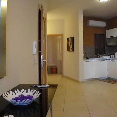 Szálloda Eri E378 2*